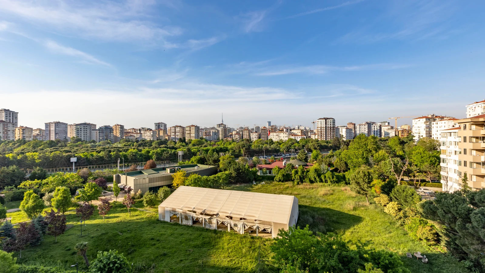 Denize Sıfır Sitede Huzurlu Bir Yaşam