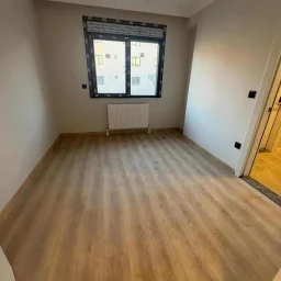 SAĞLAM'DAN GÖZTEPE'DE MİNİBÜS CADDE ÜZERİNDE 3+1 İŞ YERİNE UYGUN