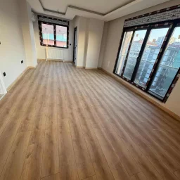 SAĞLAM'DAN GÖZTEPE'DE MİNİBÜS CADDE ÜZERİNDE 3+1 İŞ YERİNE UYGUN