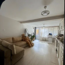 ÜSKÜDAR BARBAROS MAHALLESİ'NDE MÜSTAKİL İŞ YERİ