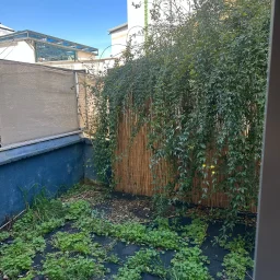 Üsküdar Barbaros Mahallesi̇'nde Müstaki̇l İş Yeri̇