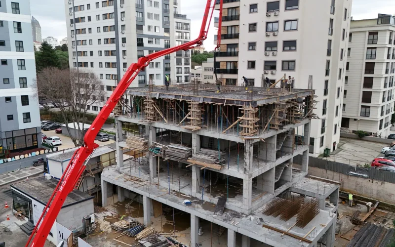 ERENKÖY'DE 46 M2 BAHÇE KULLANIMLI ÖZEL 2+1 DAİRE