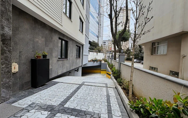 Sahile Kısa Yürüyüş Mesafesinde Bağdat Caddesine Çok Yakın 4+1