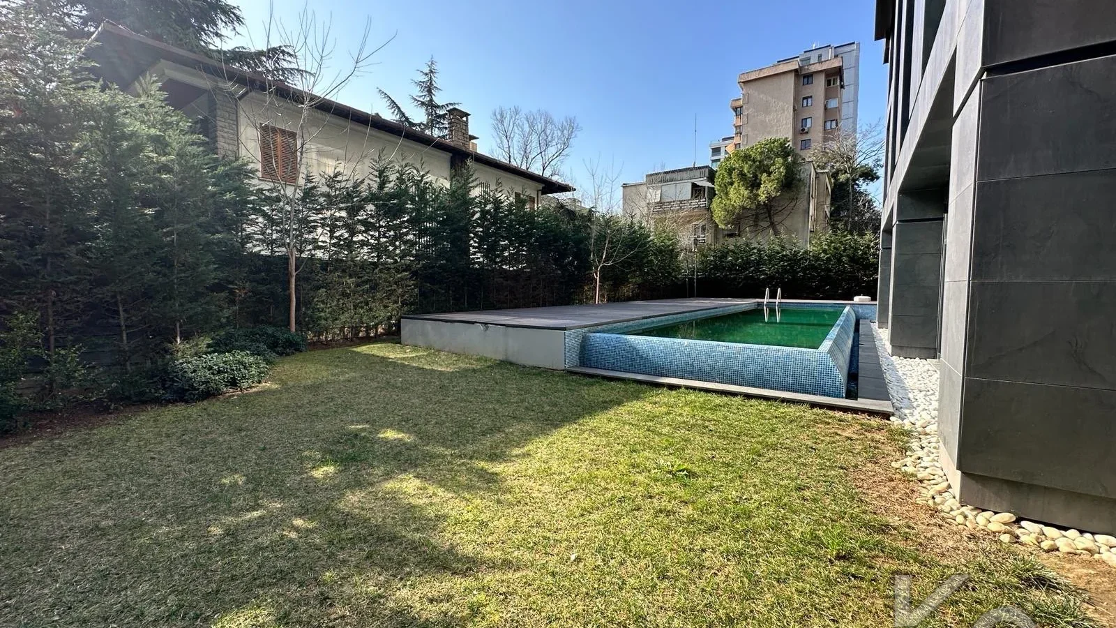 Prestijli Konumda 4+1 Satılık 