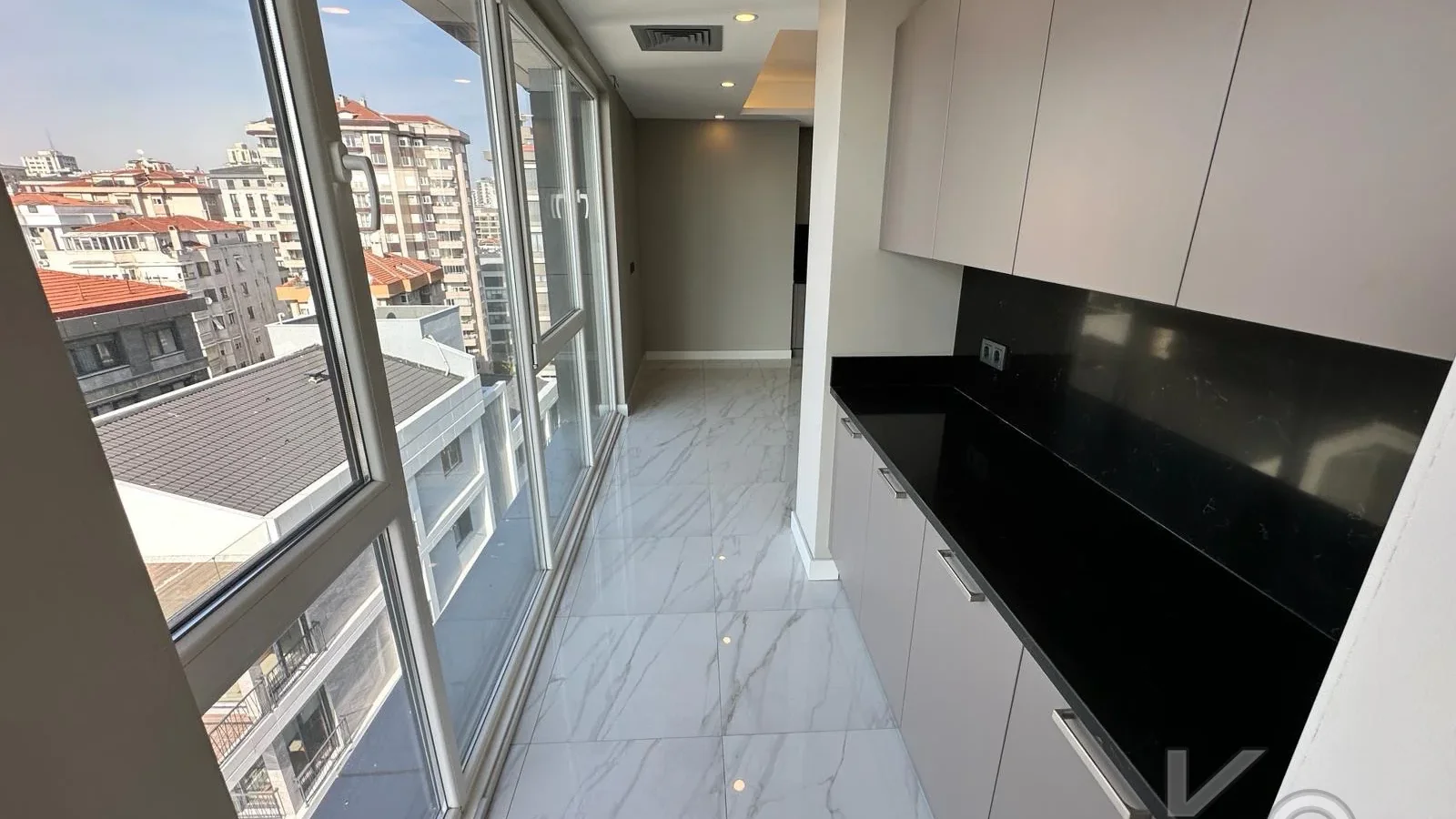 Prestijli Konumda 4+1 Satılık 