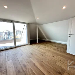 Prestijli Konumda 4+1 Satılık 